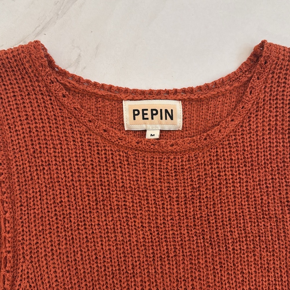 Pepin Top with Fringe - Picture 2 of 3